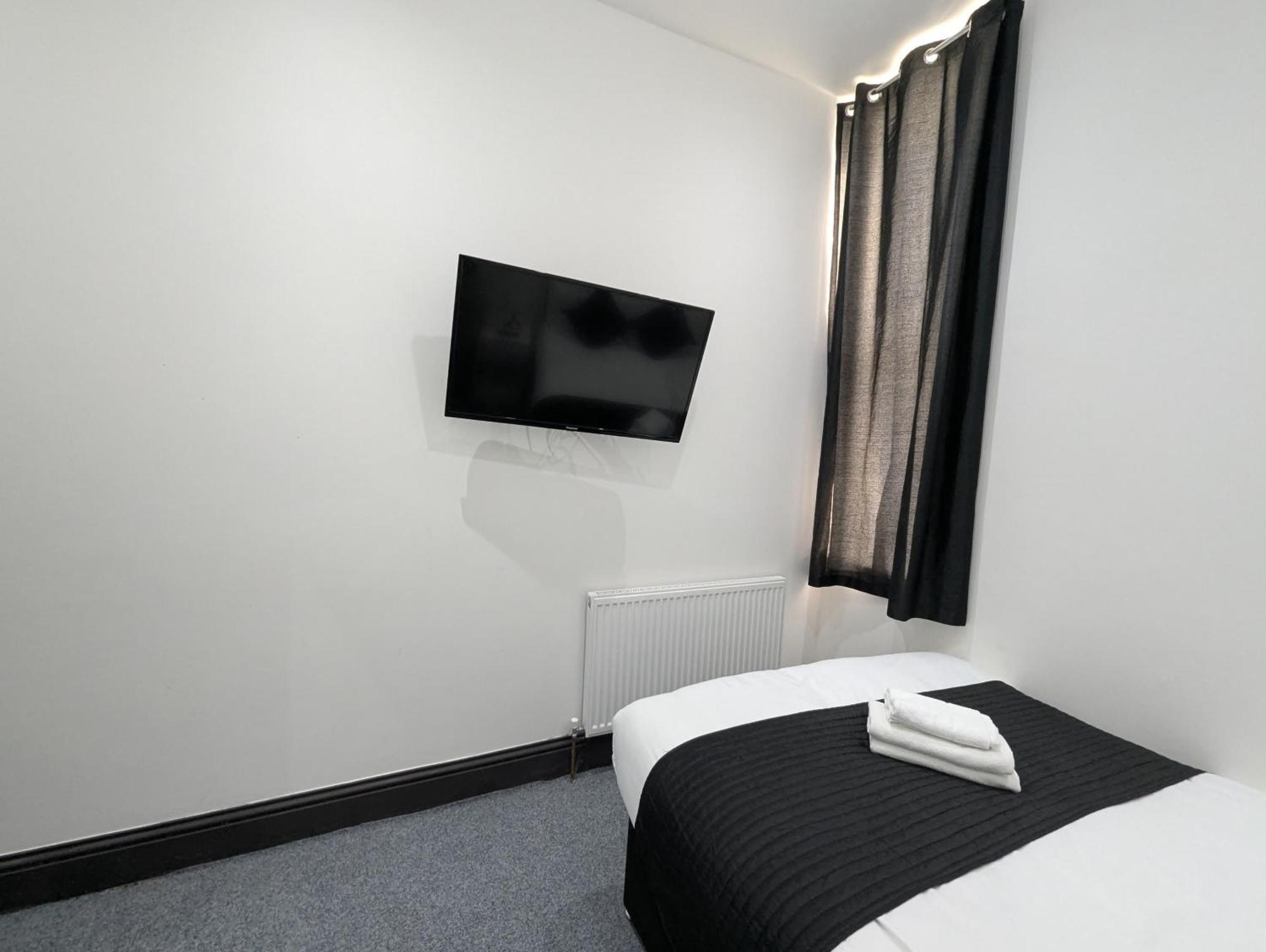 Oyo Firs Lodge London Heathrow Hounslow Kültér fotó