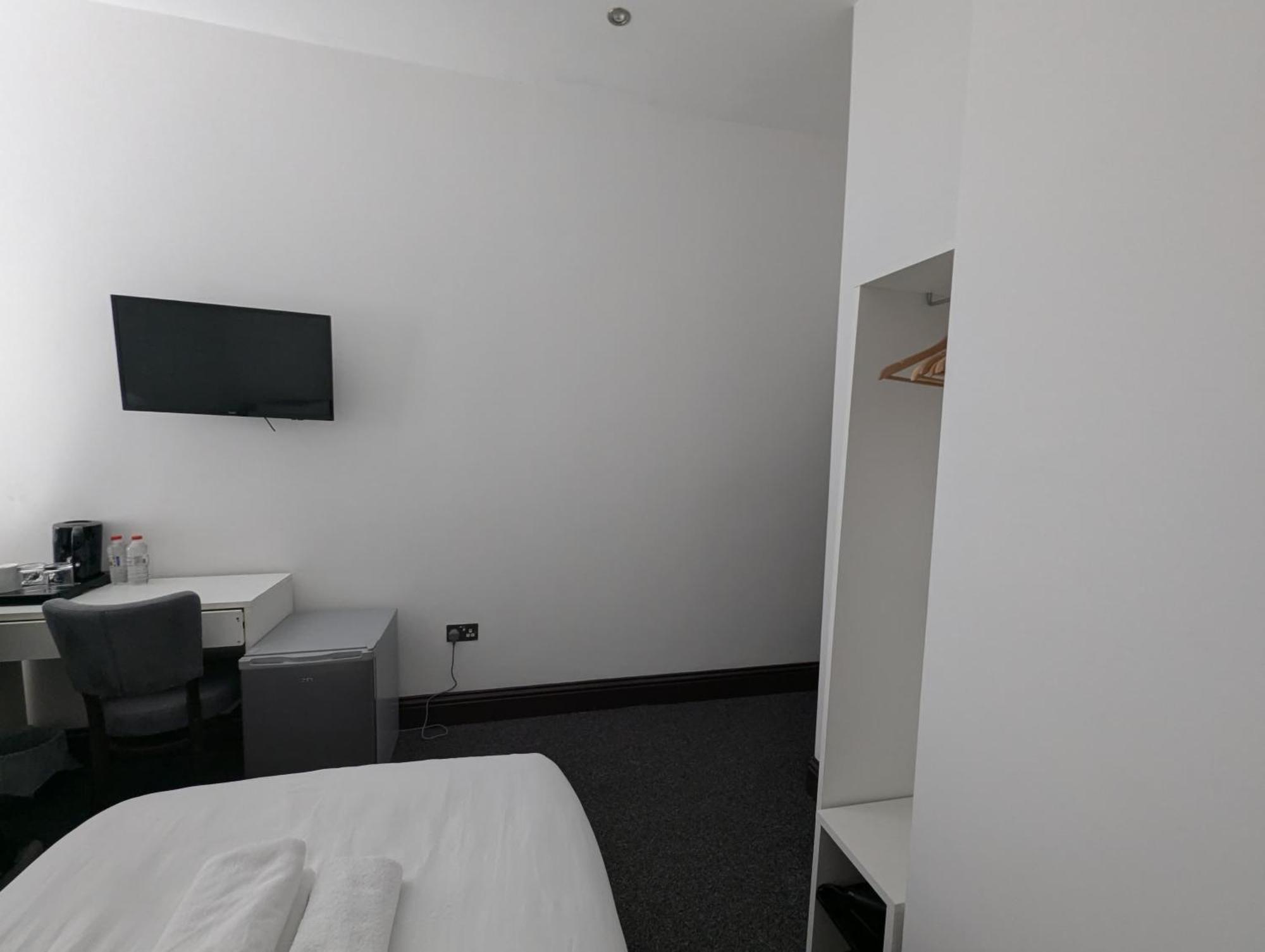 Oyo Firs Lodge London Heathrow Hounslow Kültér fotó