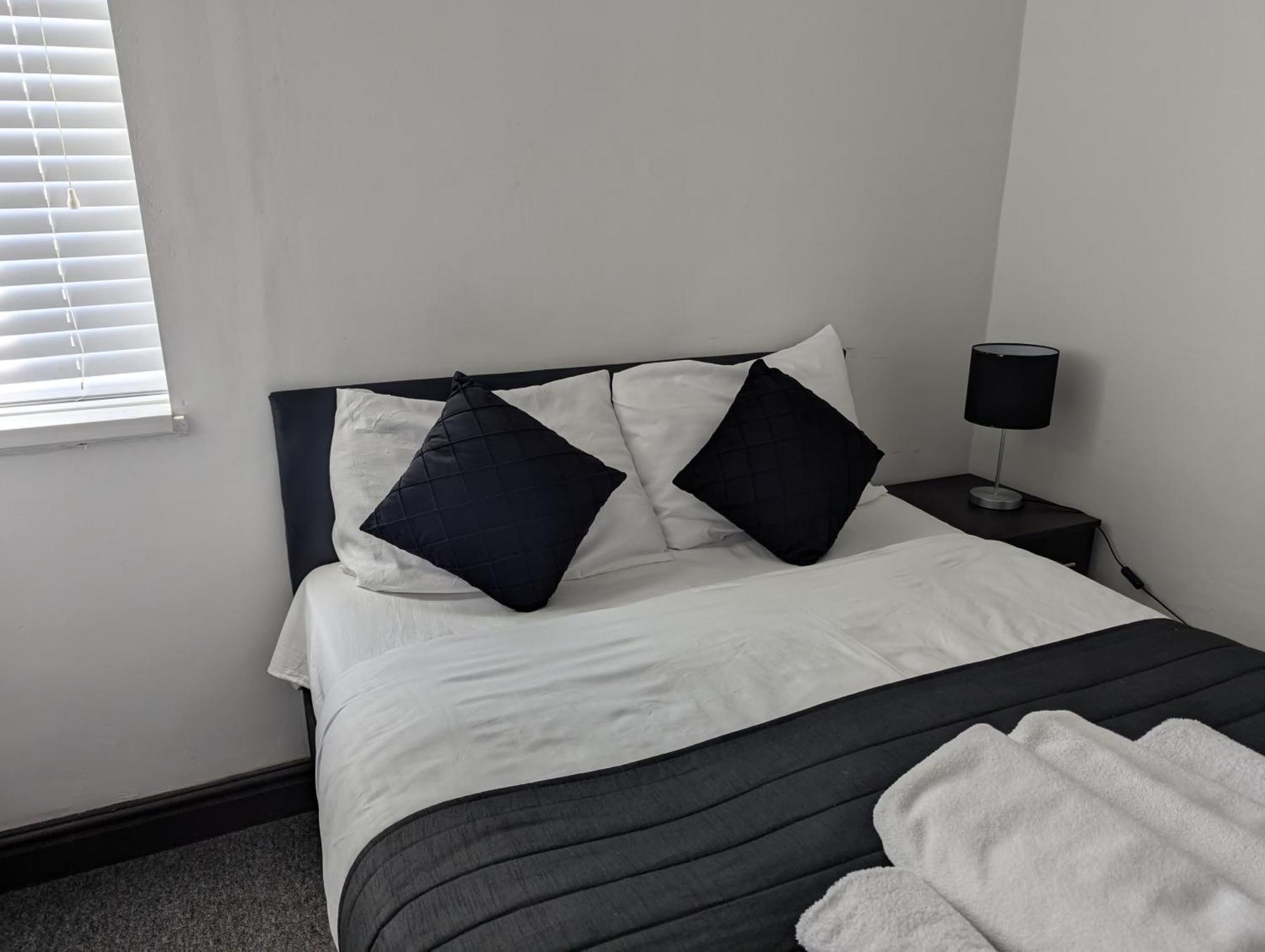 Oyo Firs Lodge London Heathrow Hounslow Kültér fotó