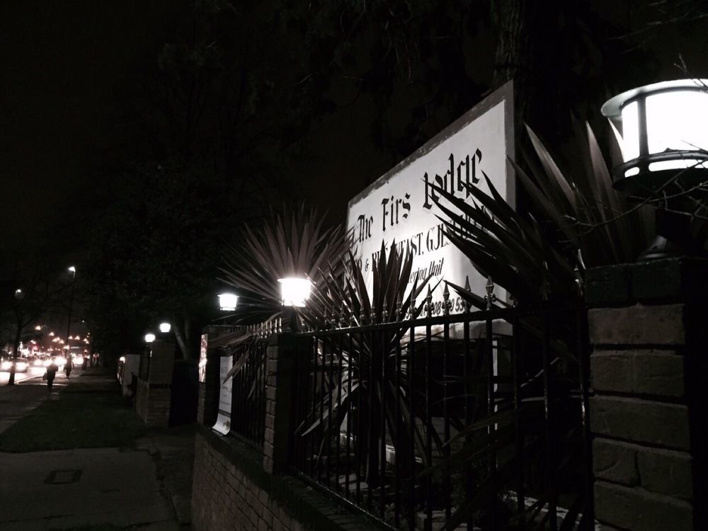 Oyo Firs Lodge London Heathrow Hounslow Kültér fotó